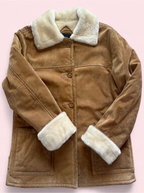 Stunning vintage Dennis Basso Genuine Suede and Shearling Coat